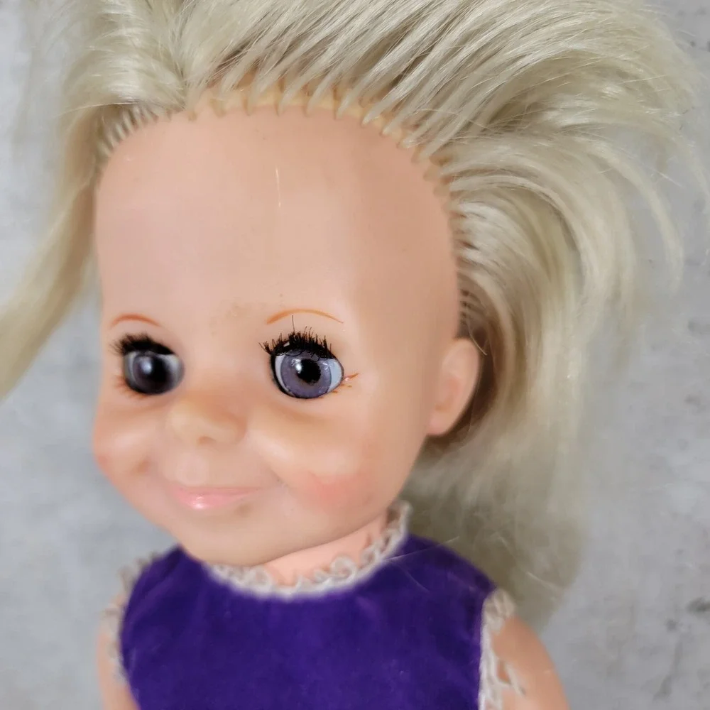 Vtg 1970s Ideal Crissy Family‎ Cousin Velvet With Original Dress Purple Damaged